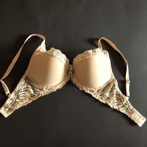 EUC Natori Feathers 32DD Beige Tan Underwire Lace